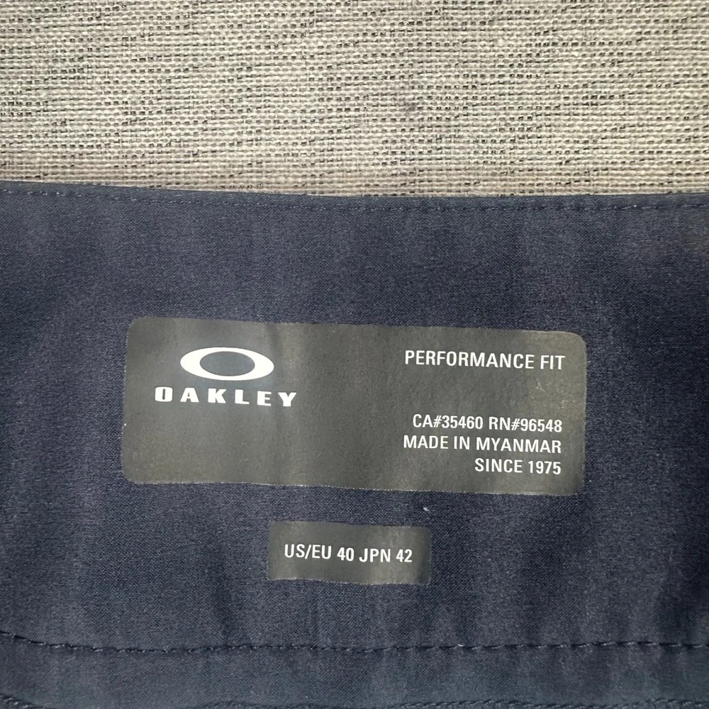 Oakley Board Shorts Mens 40 Performance Fit Blue Geometric Grid Surf Swim